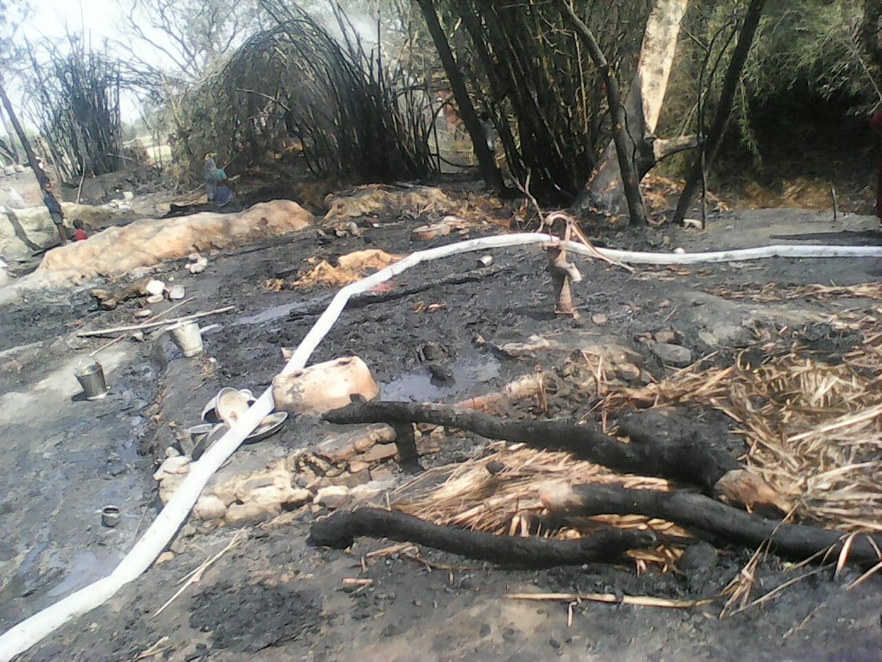 17 house fire in Ashes in Rampur Girat 