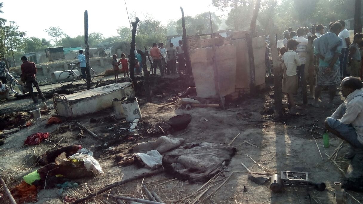 50 homes burned in a fire in the cook Srgdha