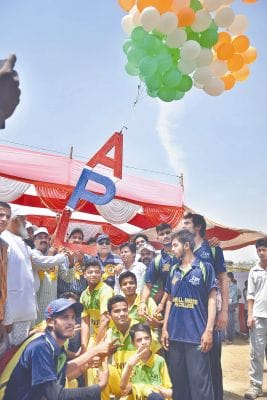 APL began in Agra College grounds