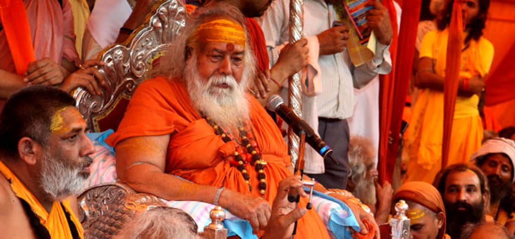 swami swarupanand sarasvati said about alcohal in uttarakhand 