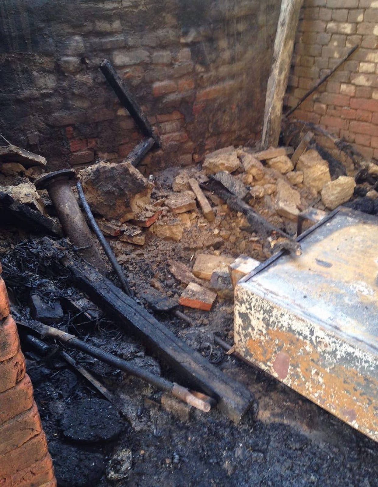 Leakage in the cylinder house fire.