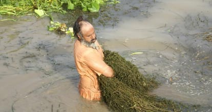 Eco Baba, the Man Who Cleaned a 160 Km Long River with villagers
