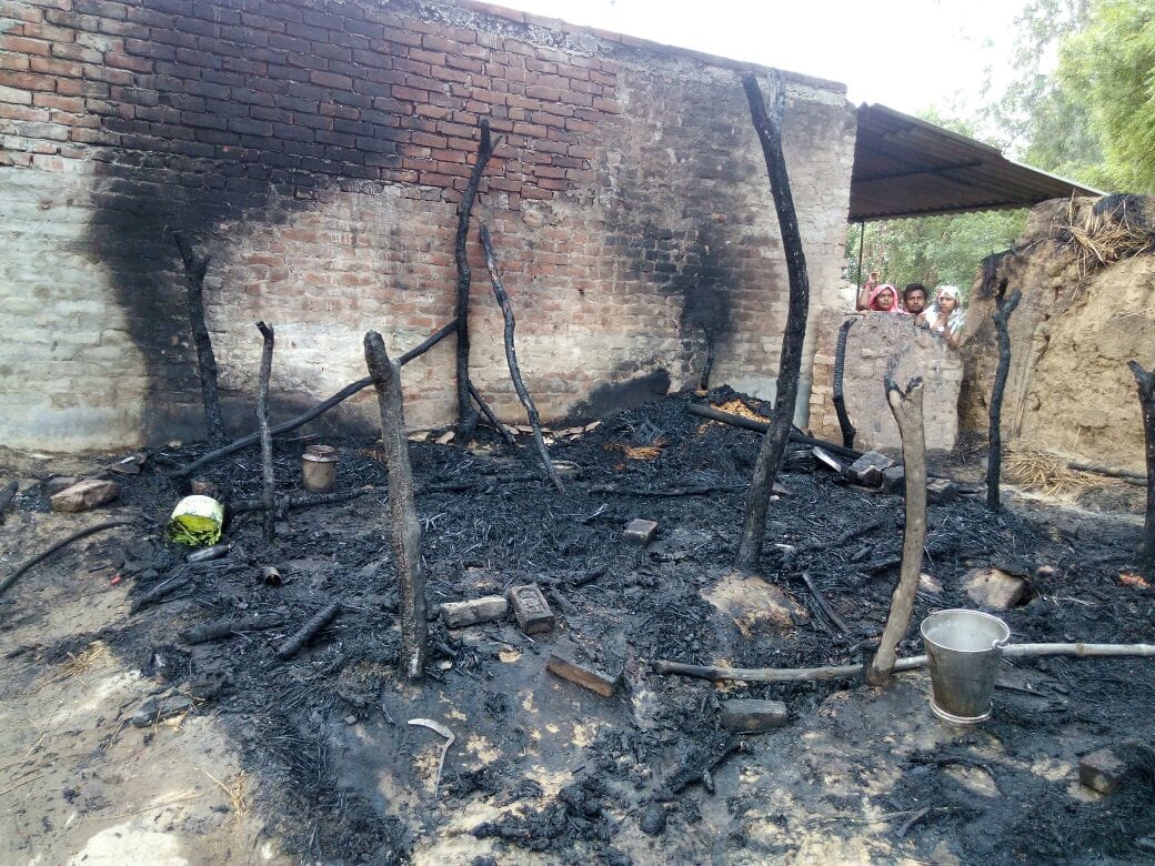 kid died in hut fire in lucknow