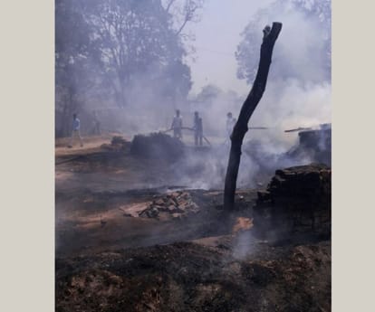 Fire incident in Balrampur.
