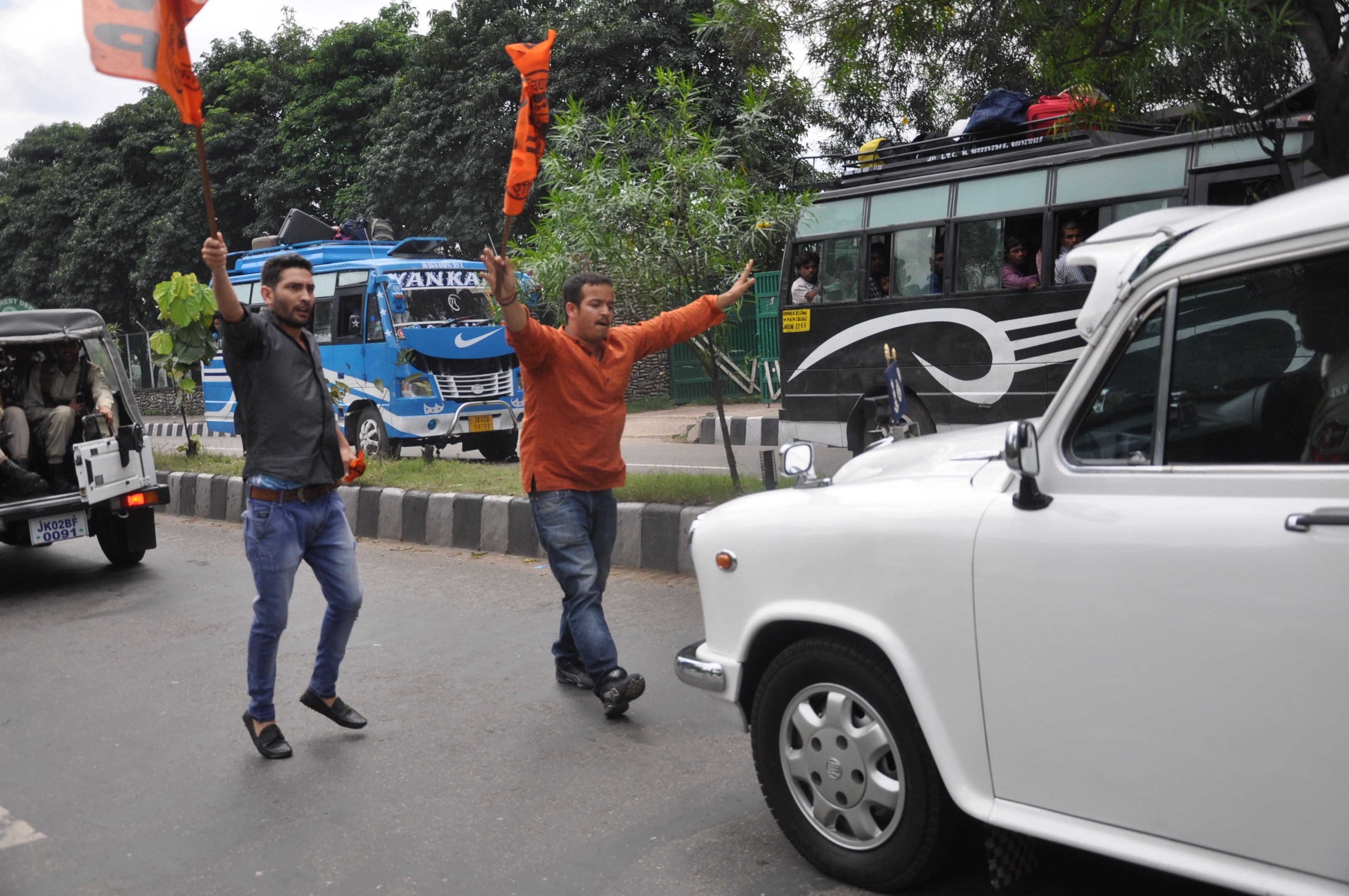 protest over nit issued by jammu  university