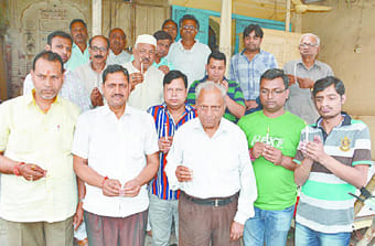 paid tribute to Devotees 