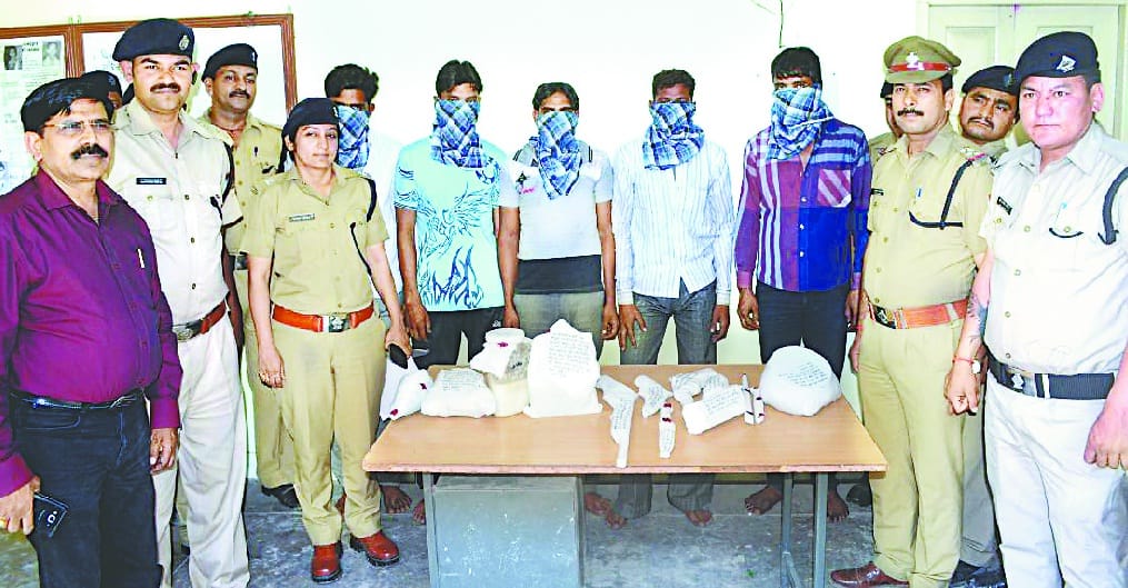 The robbers were caught 