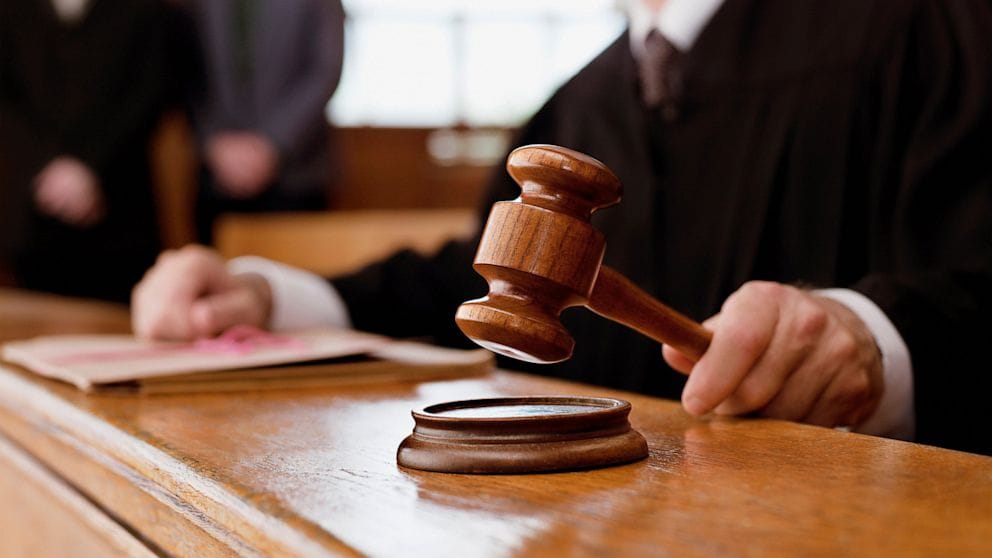 High Court: Order of recovery of salary payment over retirement benefits of deceased assistant teacher canceled
