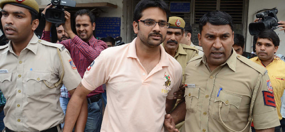 Who threw a shoe at Kejriwal in a judicial custody for a day