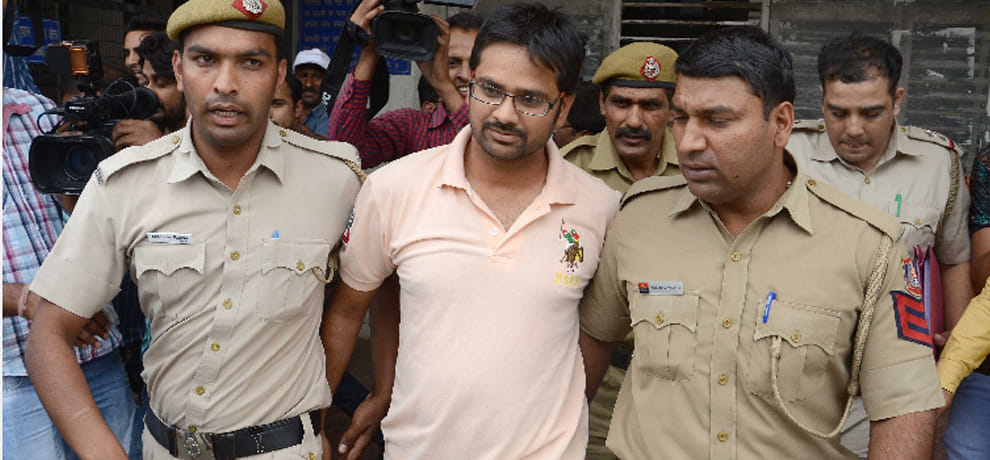 Who threw a shoe at the CM did not get bail