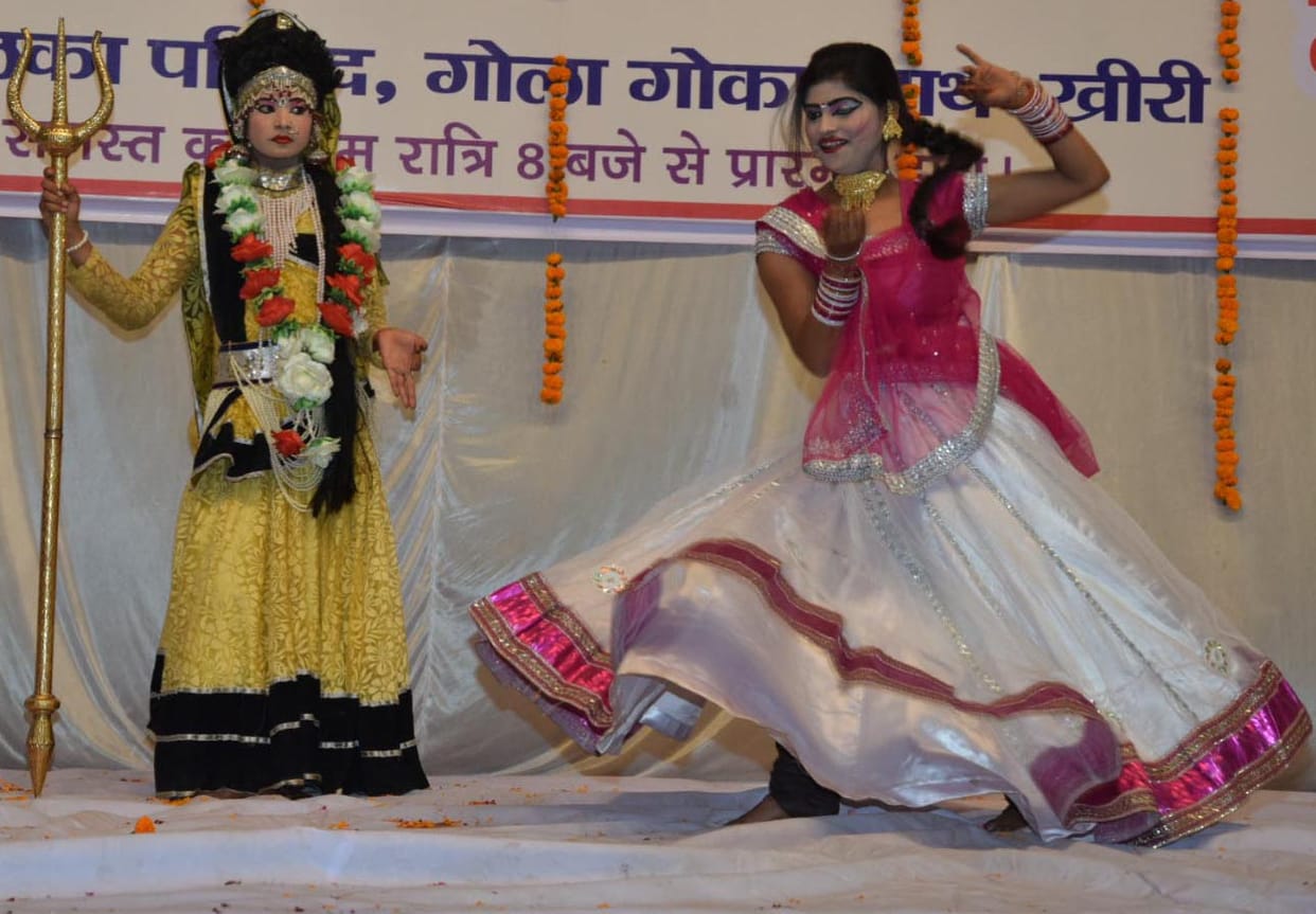 Fair teal evening began with devotional dance