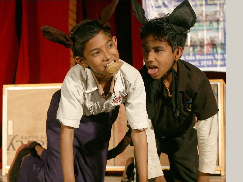 drama, katinak drama staged in tagore theater chandigarh 