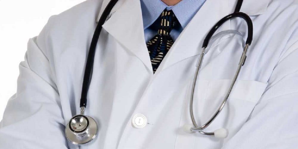 Carelessness of doctors in CHC in Lucknow.