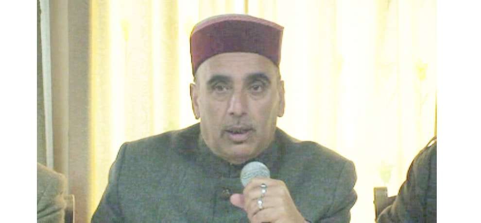 bjp leaders hits out at cm virbhadra singh