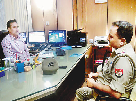 in bank fraud with woman customer