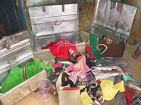 Jewelry, cash stolen half a million