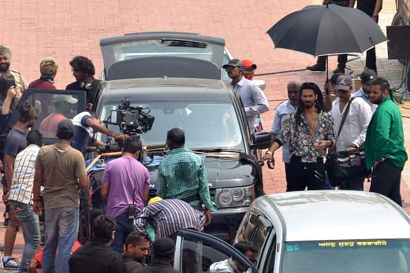 Udta Punjab' first look: Shahid Kapoor high on Udta Punjab!