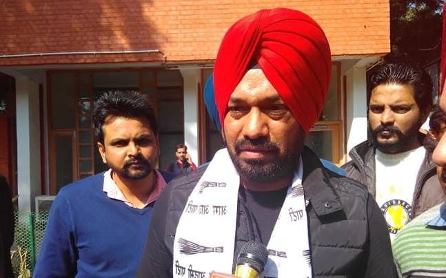 gurpreet ghuggi, aap leader ghuggi, comedial ghuggi, punjab aap, akali dal, punjab