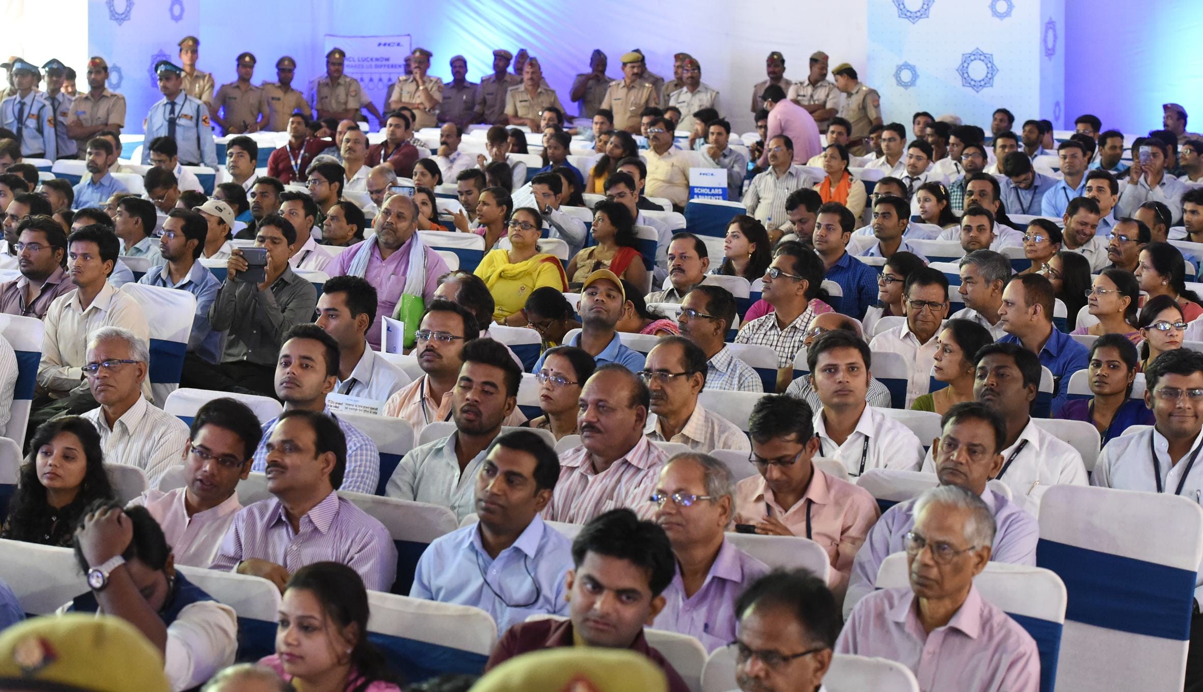 lucknow to be next IT hub, says CM Akhilesh