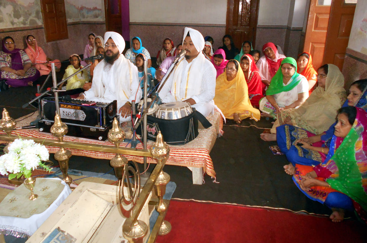 sava laakh se ek ladaoon, tabai govind sinh naam kamaoo