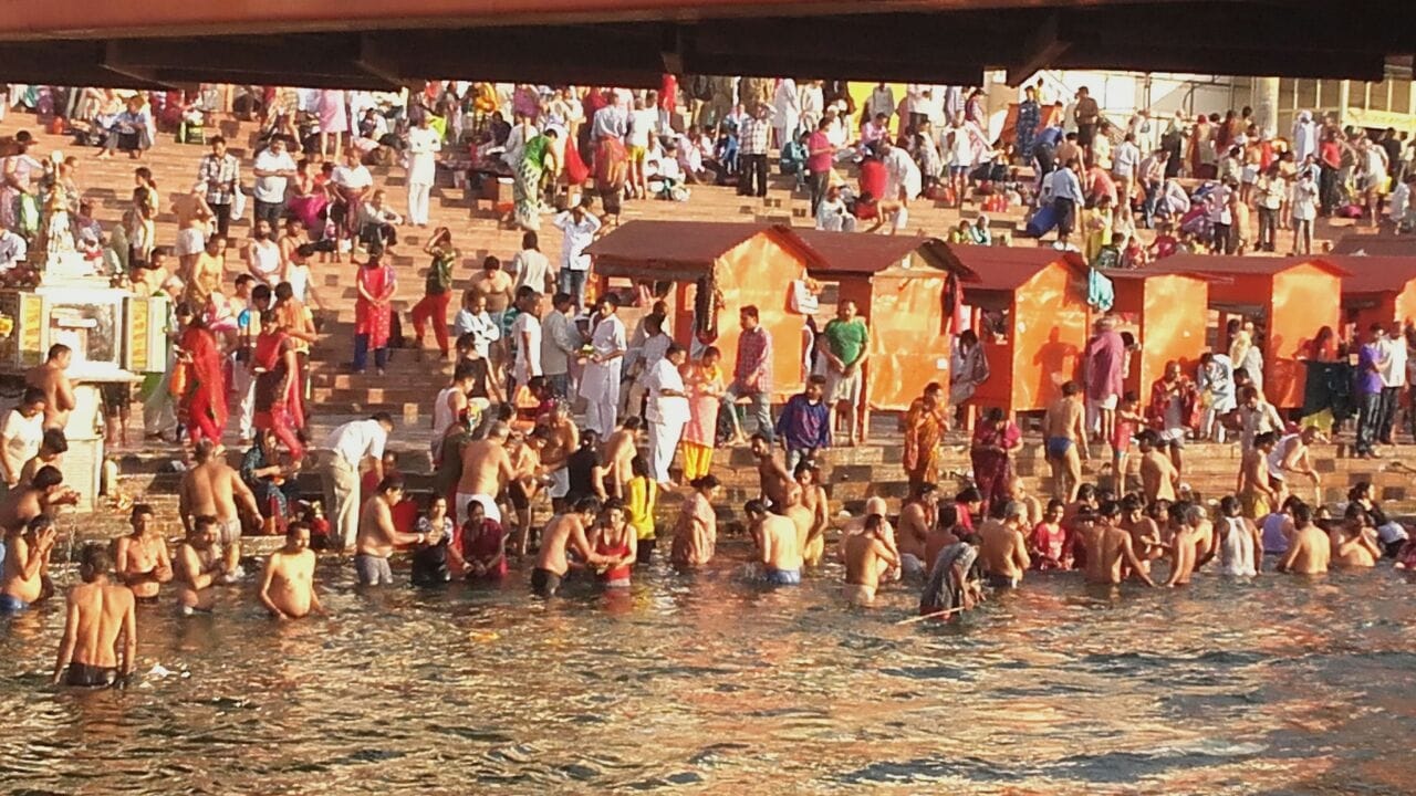 ardh kumbh maha snan in baisakhi