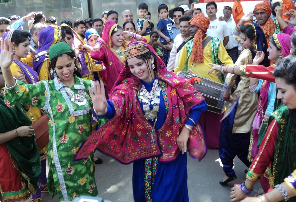 Baisakhi celebration at suchetgarh border