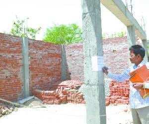 Seal four buildings under construction