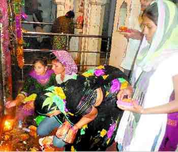 Devi temple devotees descended