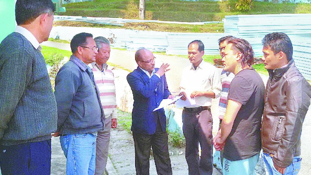 DM angry at delays in road construction
