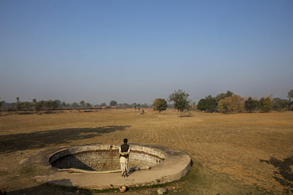 politics on drought creates problem for indian farmer