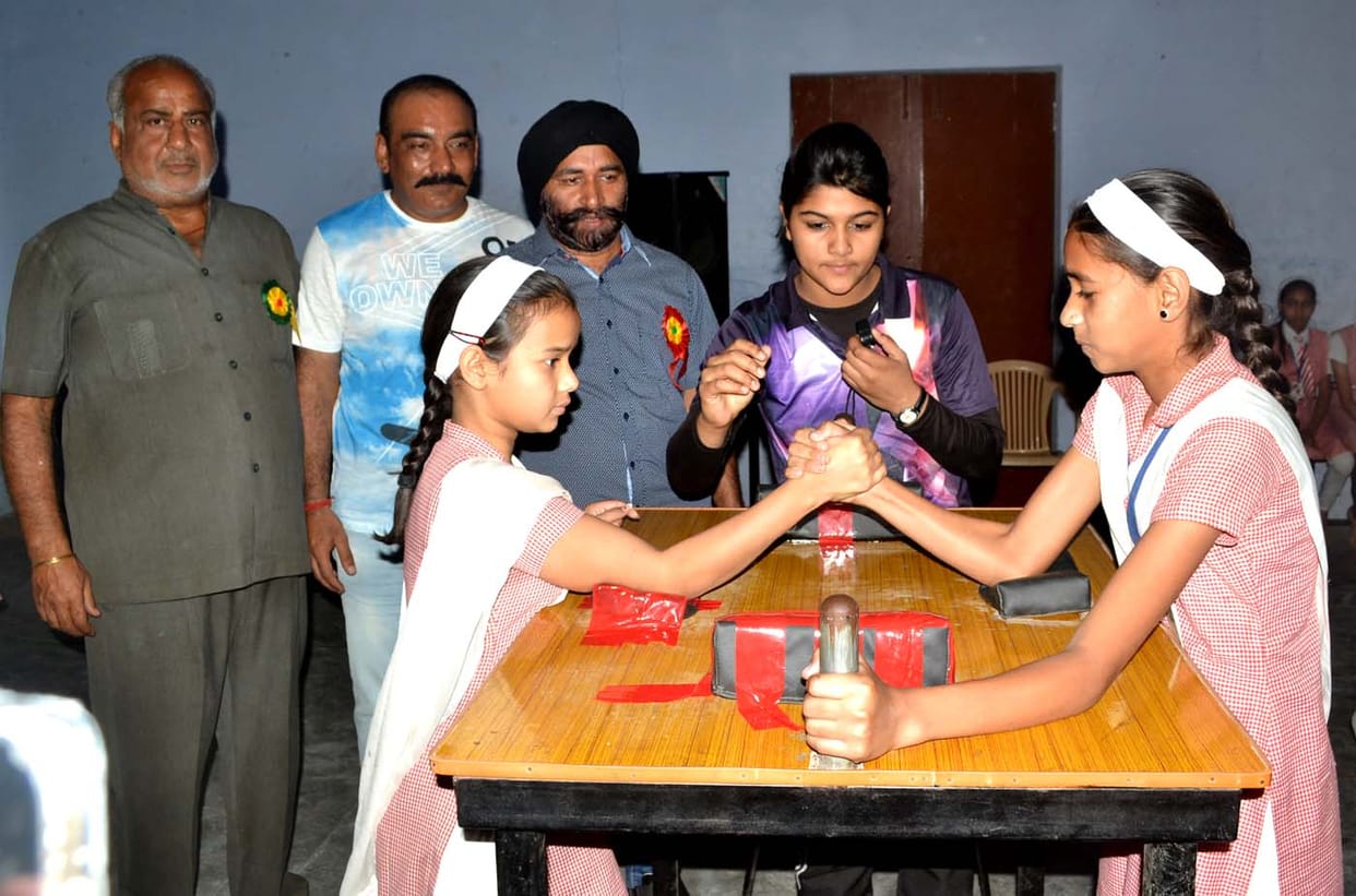  Arm Wrestling topped charisma and Aditi