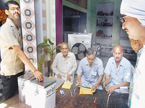 Committee Chairman Murli Manohar became quadrilateral