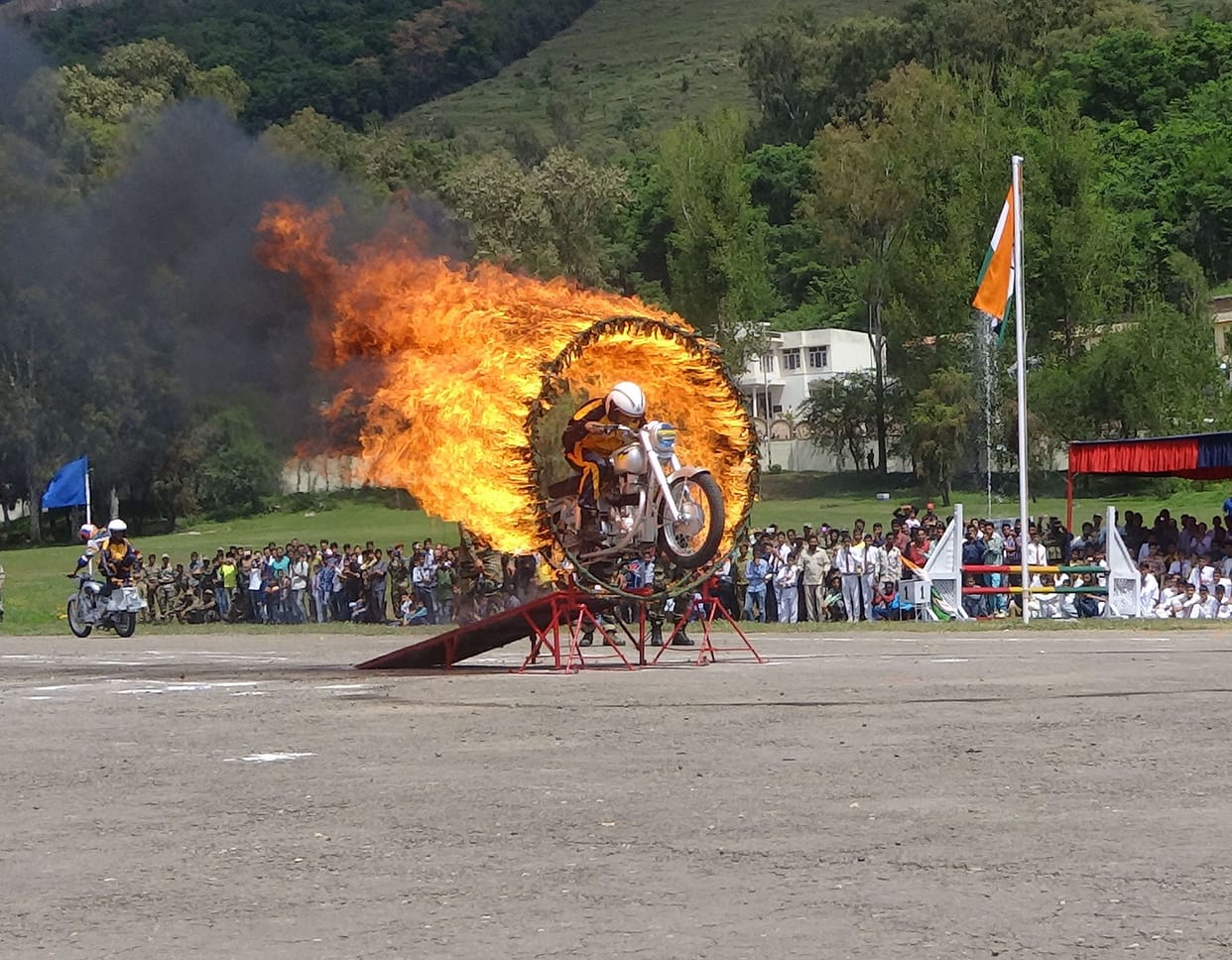 stunt show on Rajouri Day 