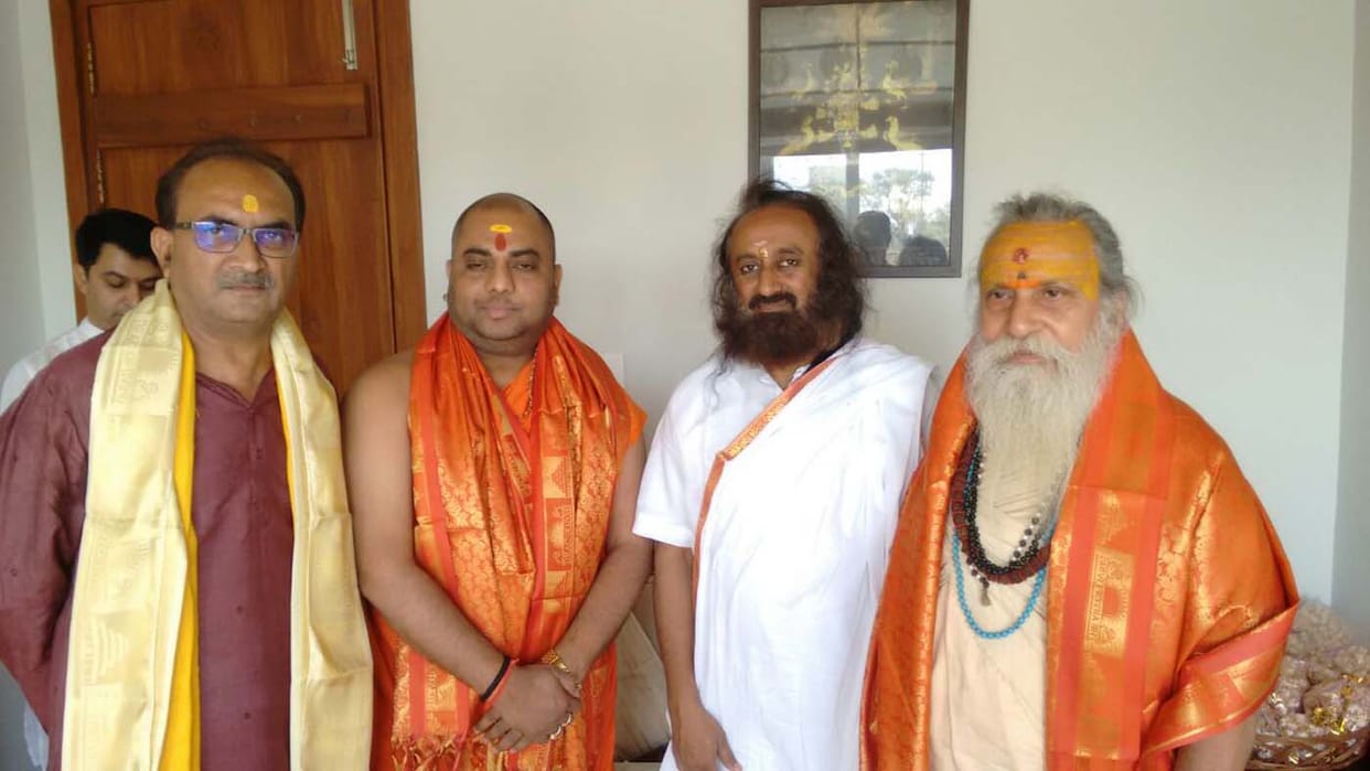 shree shree ravishankar in vrindavan