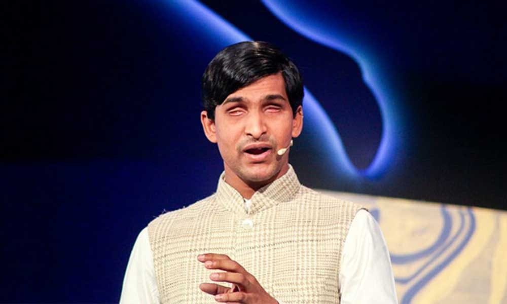 Blind Srikanth bolla gives employement to many other like him