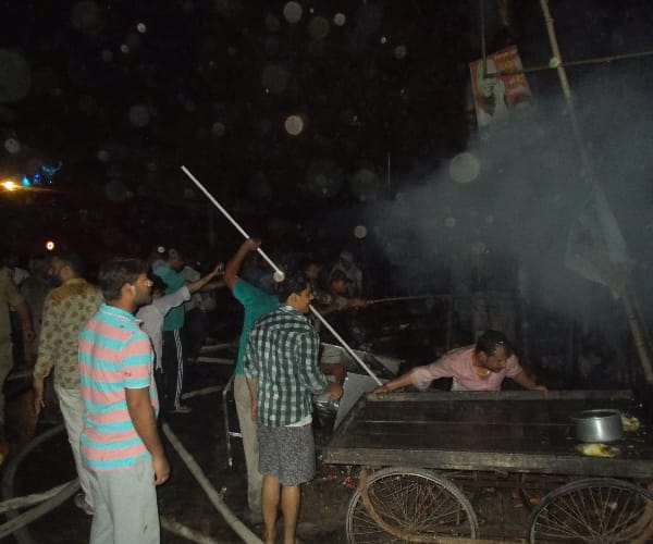 Fire in three villages in lucknow.