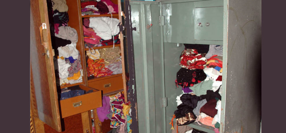 loot in film producer house at dehradun