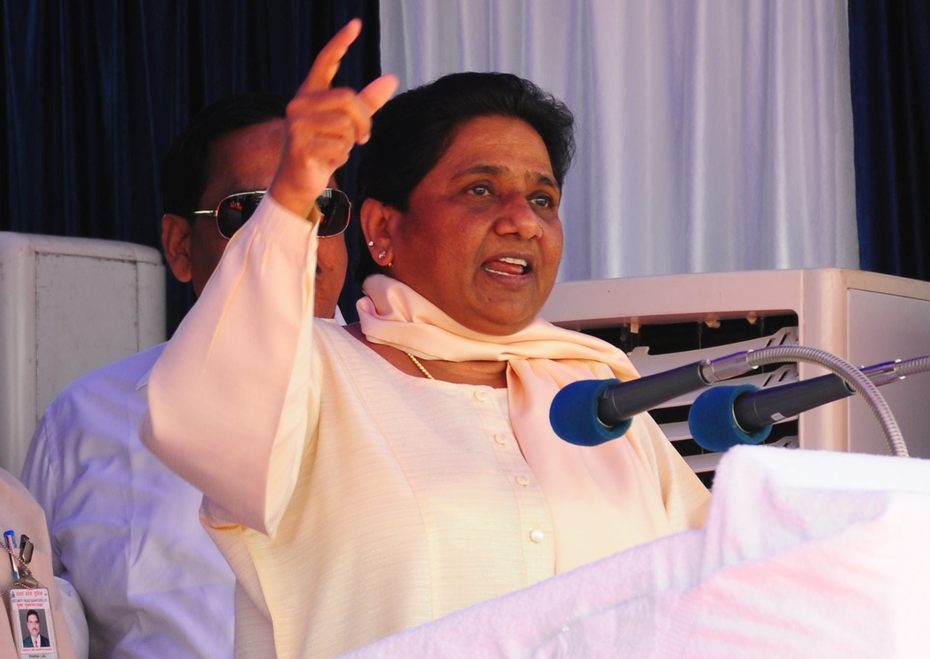 mayawati attacks on akhilesh yadav on ambedkar jayanti