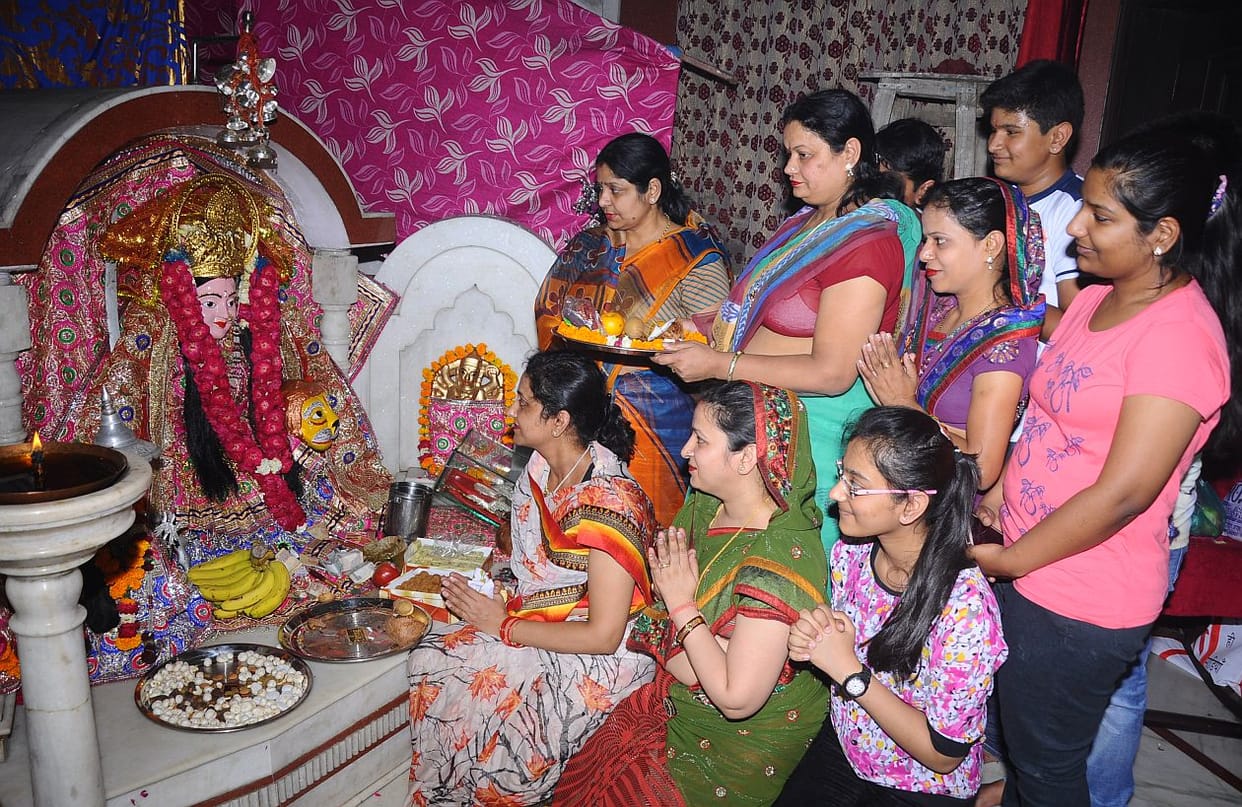 Temples mother Jaykare.