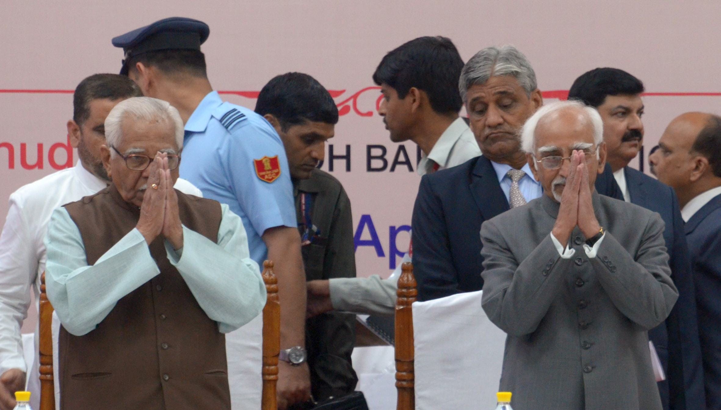 vice president hamid ansari visits high court lucknow