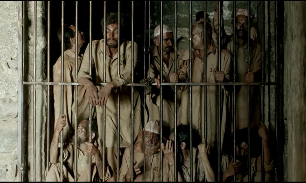 Sarbjit theatrical trailer out Aishwarya Rai, Randeep Hooda makes rocking appearance