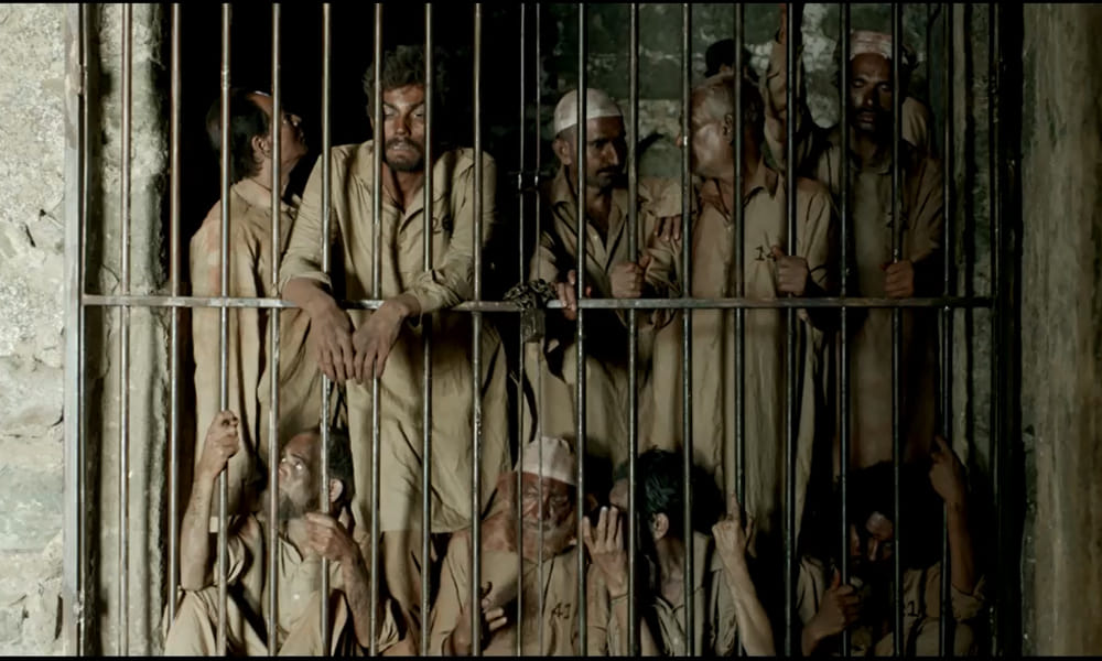 Sarbjit theatrical trailer out Aishwarya Rai, Randeep Hooda makes rocking appearance