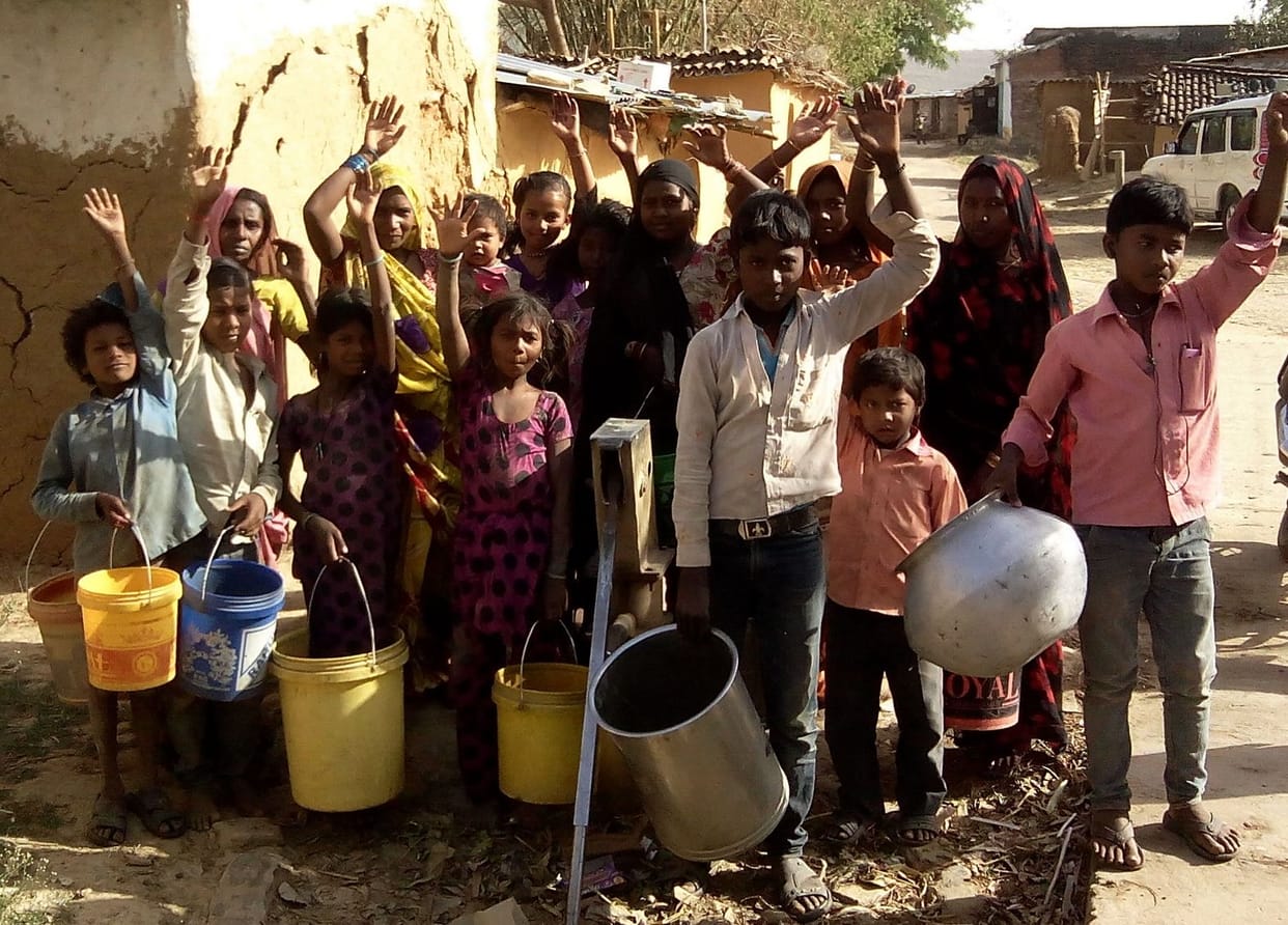 The villagers demanded the water bucket-beater