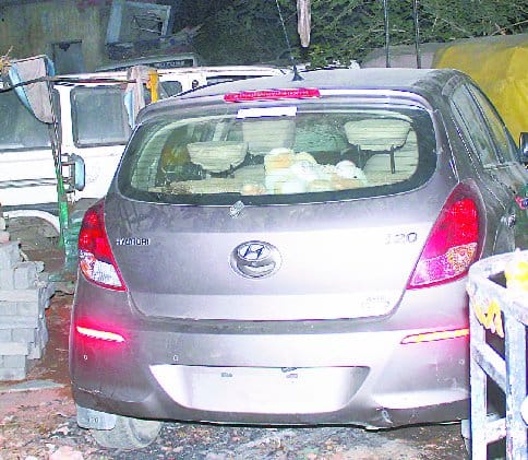 She put the car in the draw , two arrested