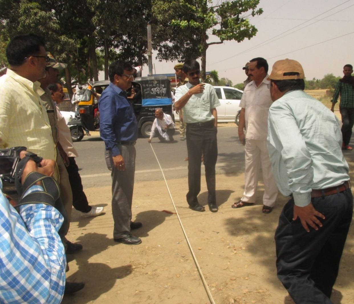 complete the construction of four-lane