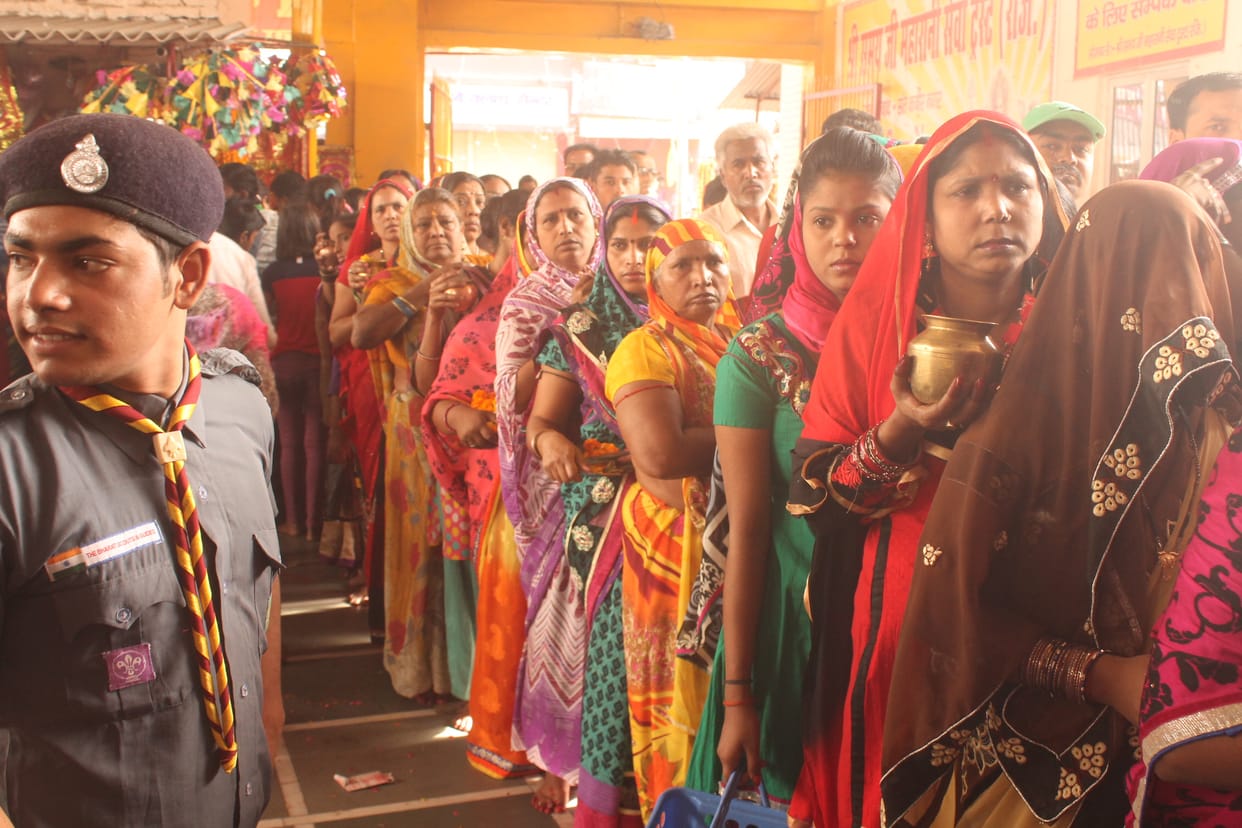 Devi temple drew a crowd of devotees