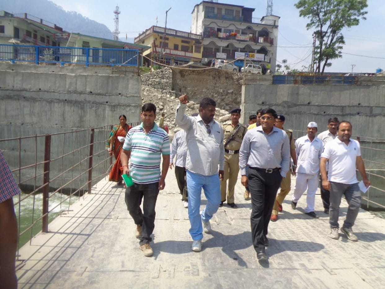 NEW DM took stock of the flood protection works
