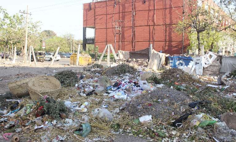 Panchkula, Sector 9, Entry Point, Does not garbage 