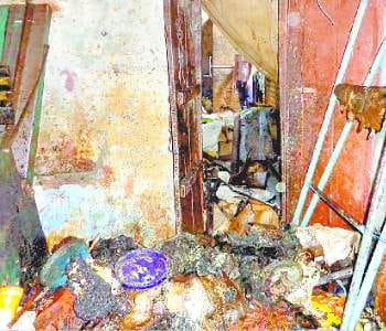 Biscuit Factory and 13 houses to ashes
