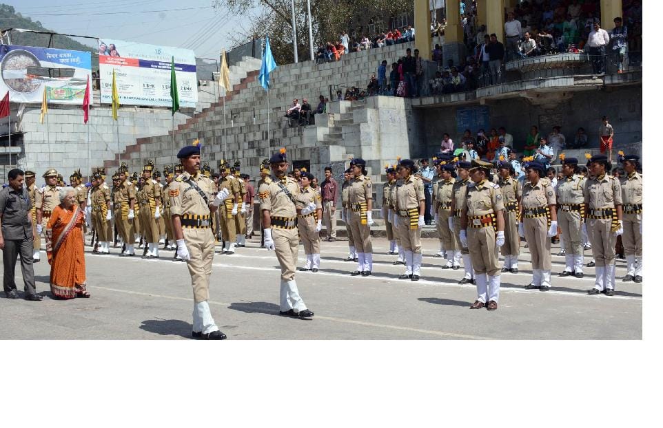iph minister unfurled the national flag